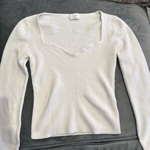 Aritzia long sleeve shirt size small